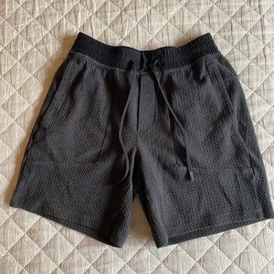 Lululemon At Ease Short Medium -  Charcoal